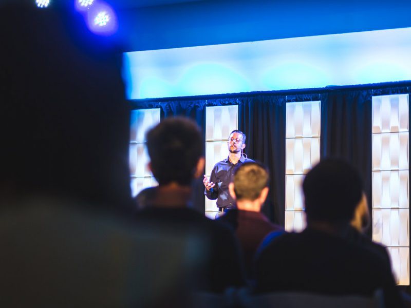 armando-troche-speaking-2