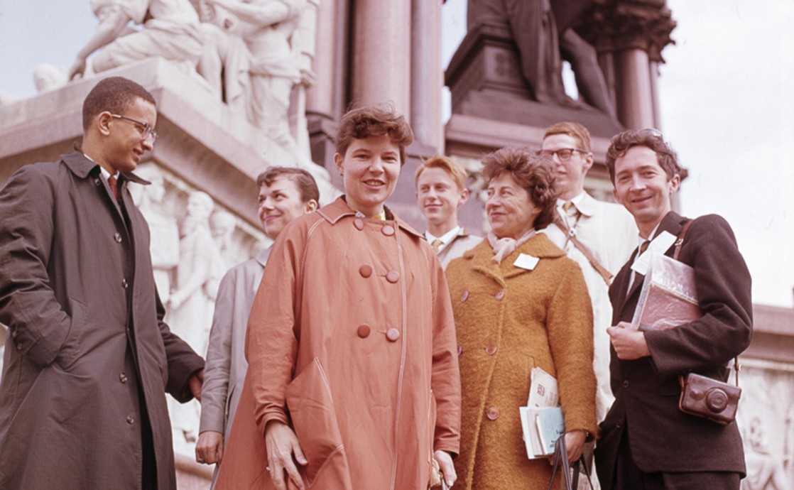 Baha’is, the 1960s, and a Spiritual Revolution