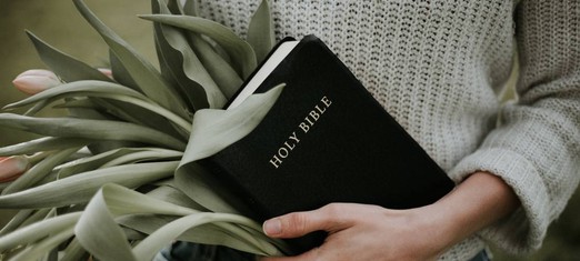 A Christian Becomes a Baha’i – and Her Parents Object