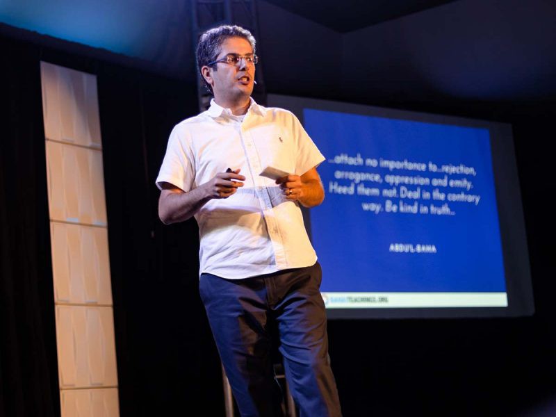 dr-fares-hedayati-speaking