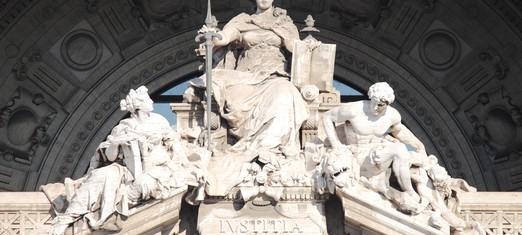 ¿Cuál quieres: justicia o venganza?