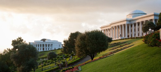 The Baha’i Faith: The World’s Purest Democracy?