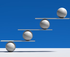 The Meanings of the Middle Way